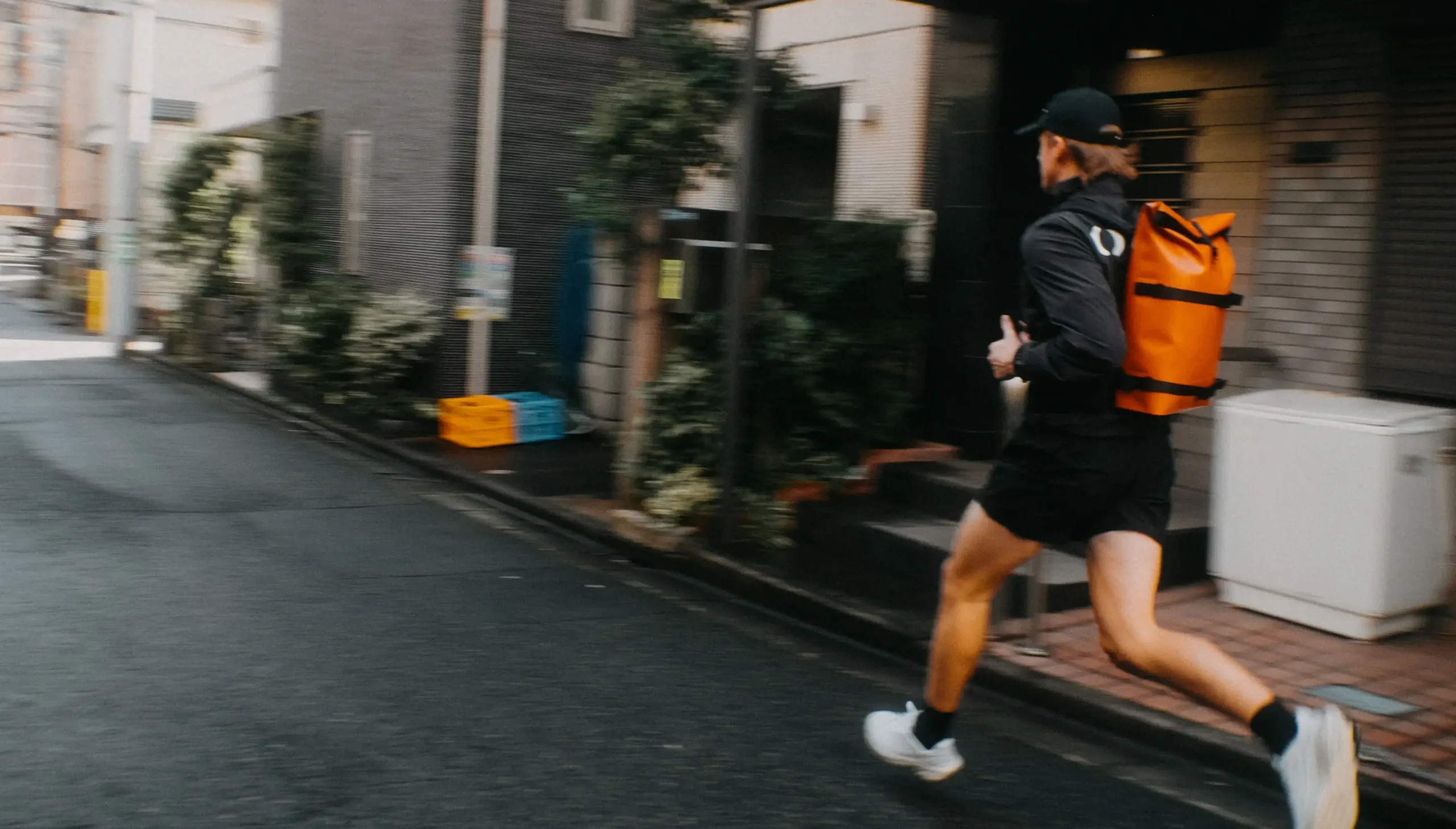 Everyday rolltop top header